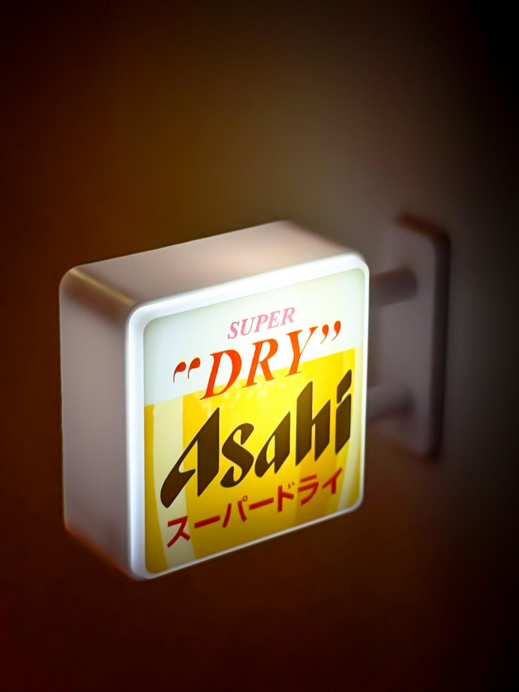 Asahi Super Dry LED Fridge Magnet: Tokyo Izakaya Bar Light