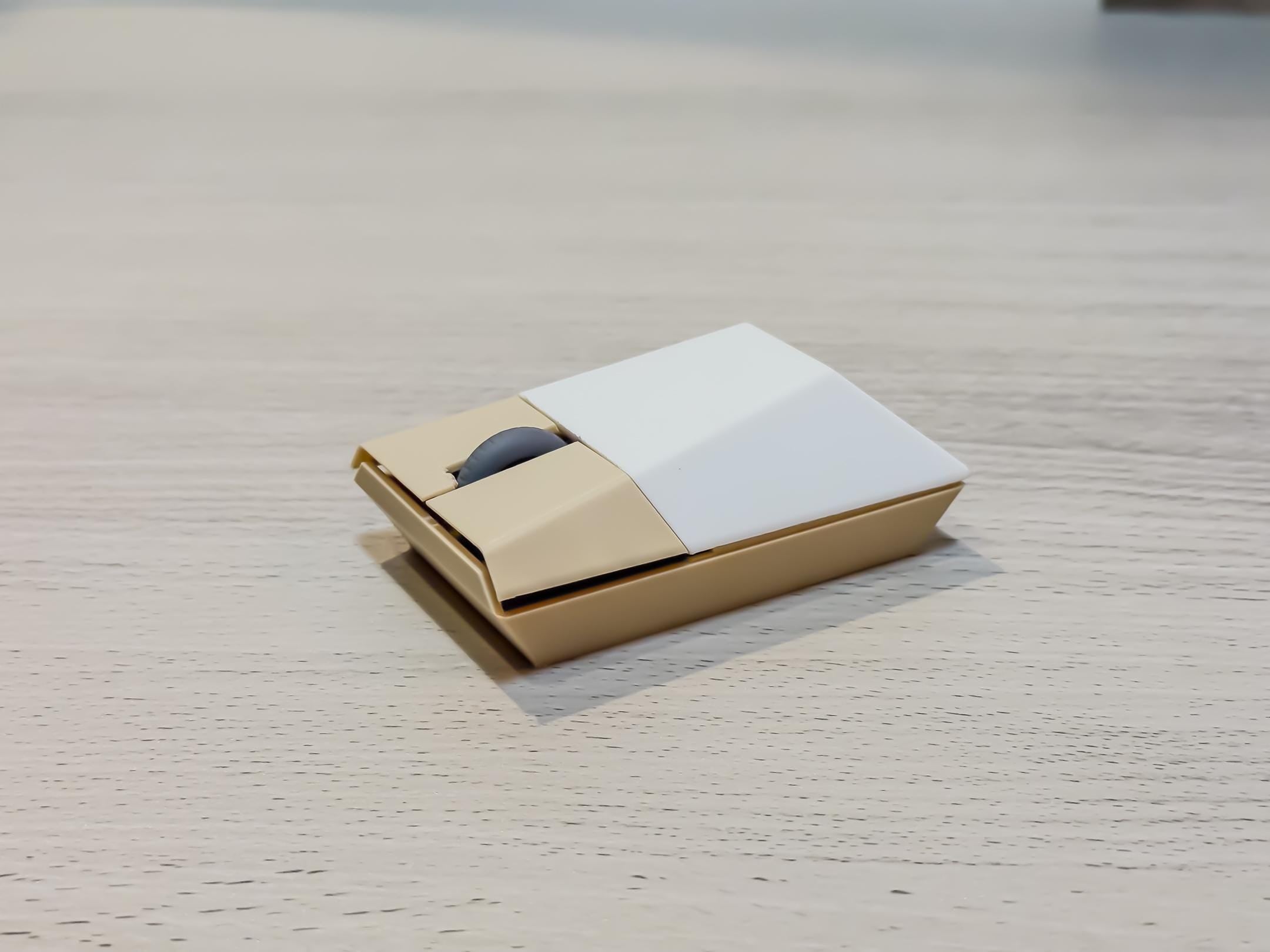 Retro Wireless Mouse - The DOS Mouse 3D Printed - Logitech M185