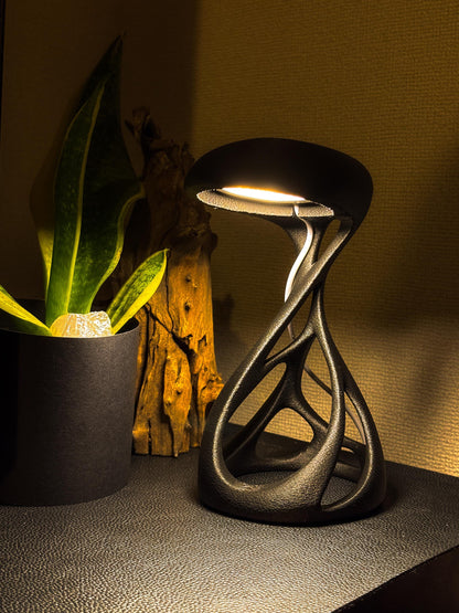 Alien 3D Printed LED Lamp – Futuristic Textured Desk Light, Modern Sci-Fi Home Décor
