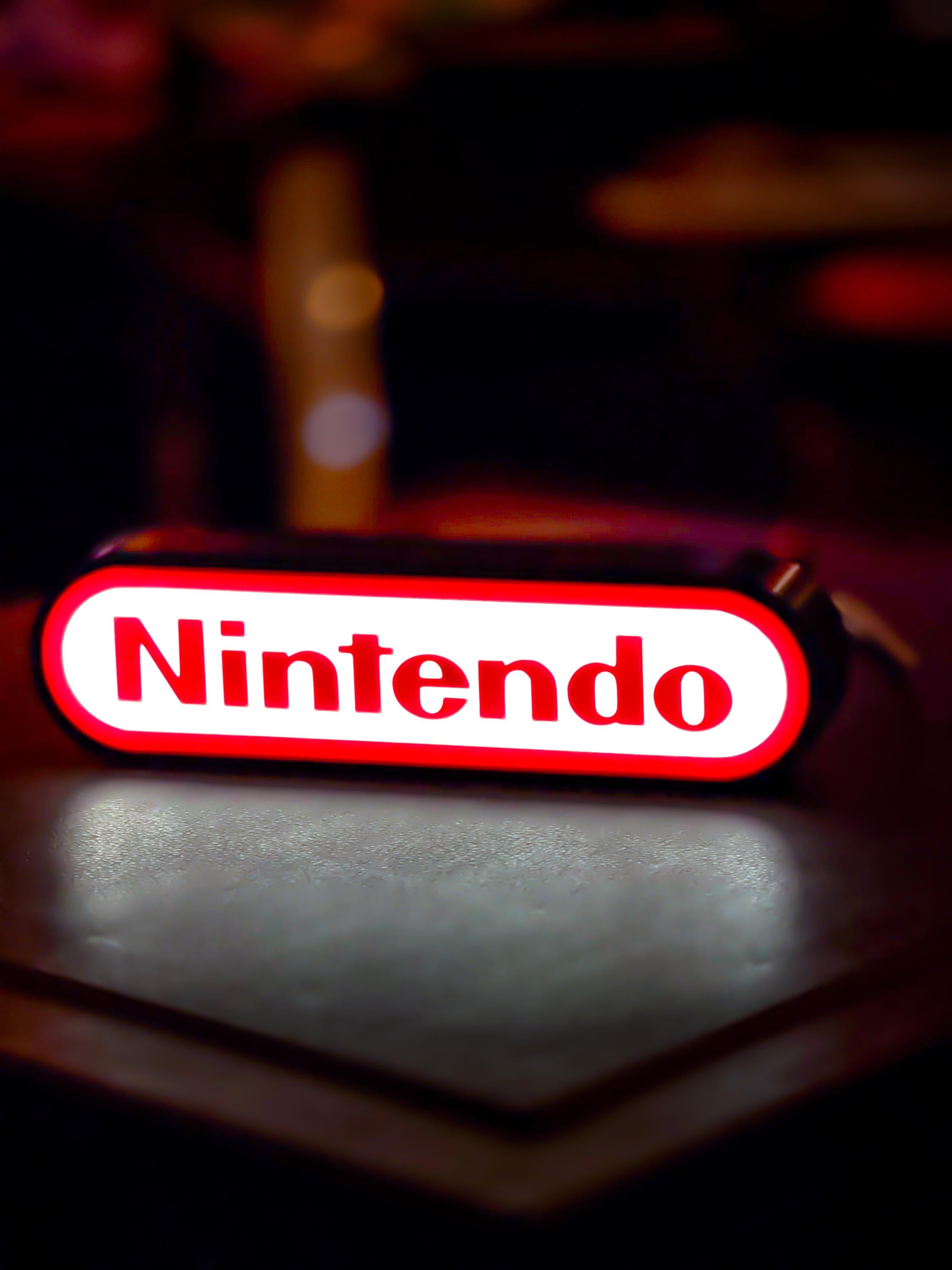 Nintendo Logo Lightbox | Retro LED Sign | USB Powered Night Lamp | Gamer Room & 80s 90s Gaming Decor