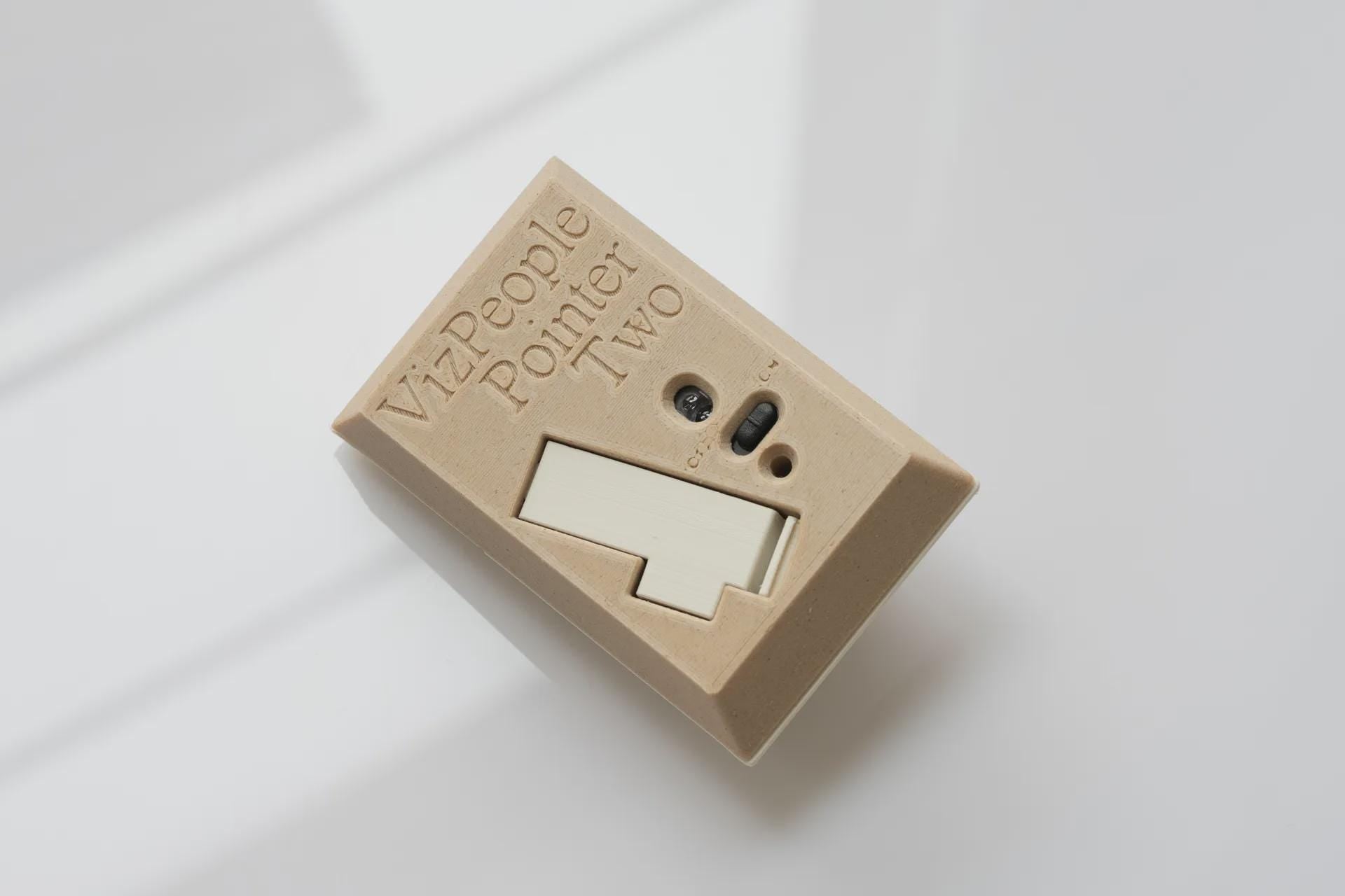 Retro Wireless Mouse - The DOS Mouse 3D Printed - Logitech M185